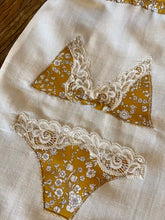 Charger l'image dans la galerie, Sac, pochon à lingerie en Liberty ® Capel moutarde