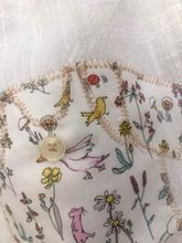 Charger l'image dans la galerie, Sac, pochon pour bébé en Liberty Théo Pastel