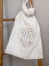 Charger l'image dans la galerie, Sac, pochon pour bébé en Liberty® Théo Bleu