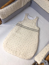 Charger l'image dans la galerie, Très jolie gigoteuse esprit vintage en double gaze de coton bio