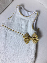 Charger l'image dans la galerie, Tour de lit en double gaze plumetis écru et Liberty Garden Trail