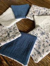 Charger l'image dans la galerie, Lot de 6 lingettes lavables, réutilisables en Liberty ® Théo et double gaze
