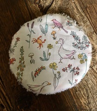 Charger l'image dans la galerie, Lot de 6 lingettes lavables et réutilisables en double gaze de coton et Liberty ® Théo pastel