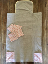 Charger l'image dans la galerie, Lot tapis à langer nomade et lingettes lavables réutilisables