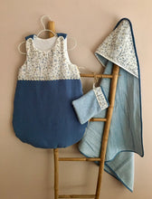 Charger l'image dans la galerie, Sortie de bain et gant de toilette assorti en Liberty ® Théo bleu