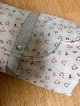 Charger l'image dans la galerie, Tapis à langer nomade