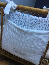 Charger l'image dans la galerie, Range doudou, pyjama en double gaze écru et Liberty Théo bleu