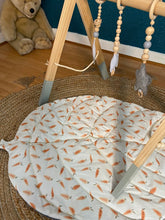 Charger l'image dans la galerie, Tapis feuille molletonné réversible en coton lavé gris souris