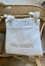 Charger l'image dans la galerie, Range doudou, pyjama en double gaze écru et Liberty® Théo gold